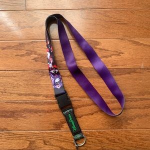 DisneyParks “Villains” land yard